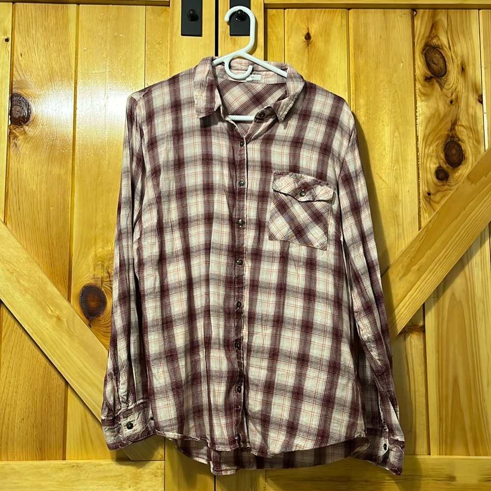 Maurices flannel, size XL